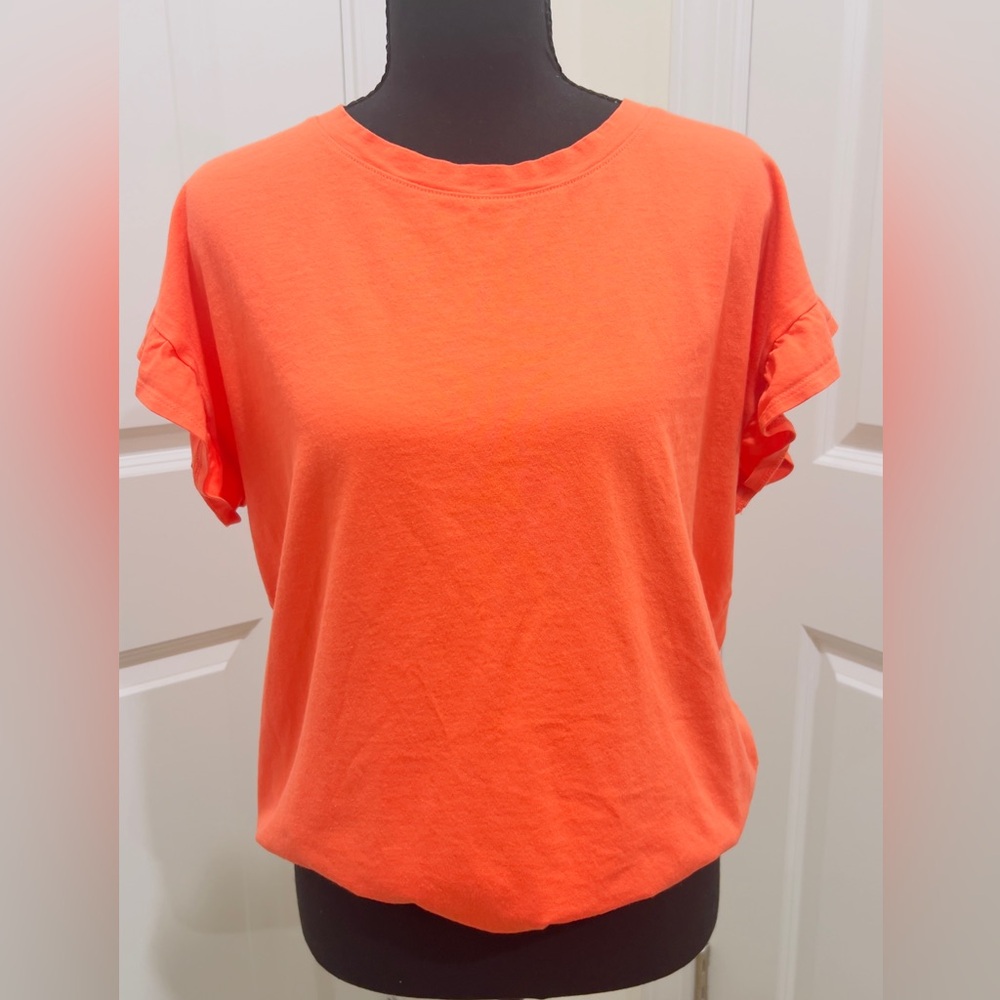 Crown & Ivy Vibrant Pinkish Coral Orange Short Ruffle Sleeve Top Size Large